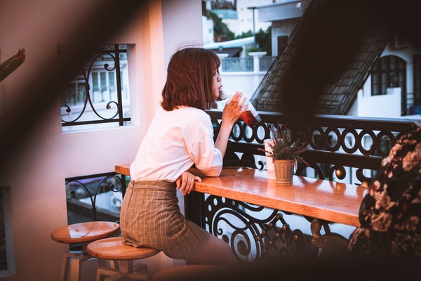 女生说我别那么高冷 该如何正确回复