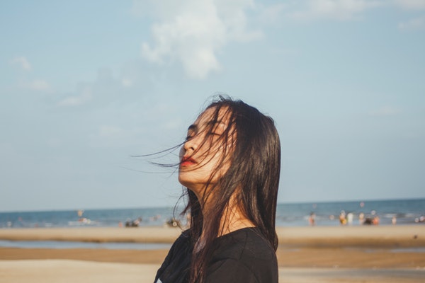 beach-close-up-closed-eyes-2974920