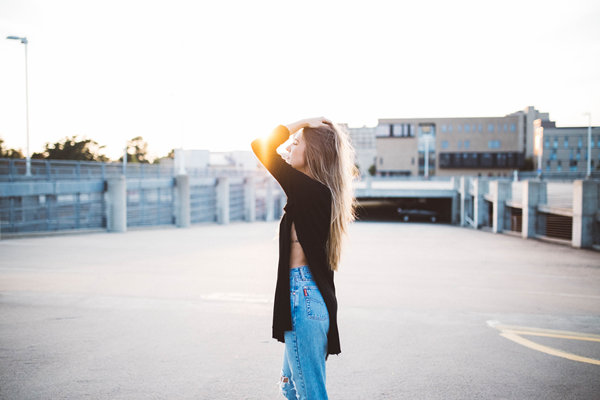 brooke-cagle-aVT8VkmzML4-unsplash
