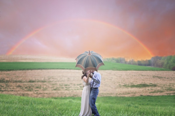 couple-cropland-crops-1067194