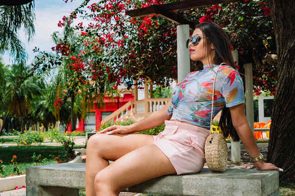 女生问为什么要做我女朋友？怎么回答才能让她心动满意？