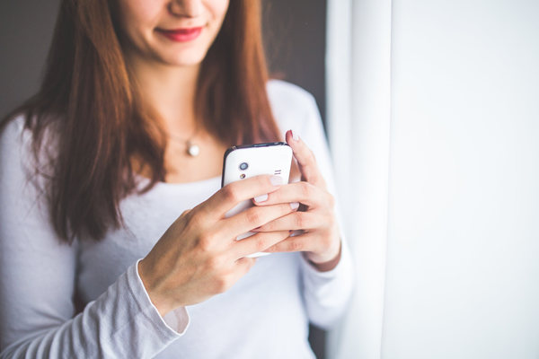 woman-smartphone-girl-technology-1