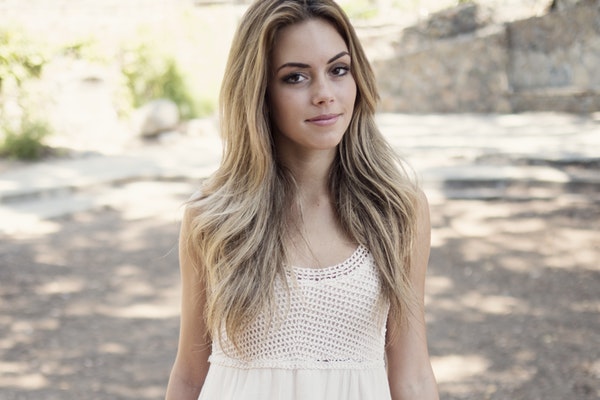 追女下属不成功？该如何追求她？