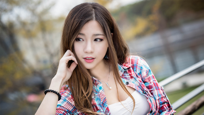 怎么聊天找话题？你需一个让女生着迷的男神话题库