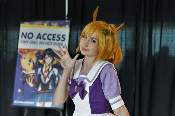 喜欢的女生说要给我介绍她闺蜜，是什么意思？我该怎么回应？