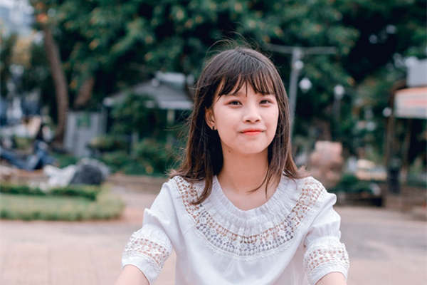 女孩问做你女朋友有什么好处？我该怎么回答