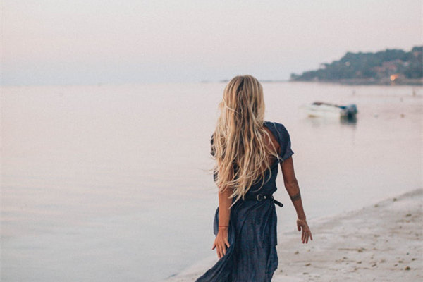 微信和女生聊天技巧，跟女孩子微信聊天实例分析（附微信聊天记录）