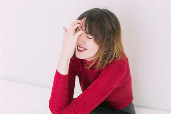 情商高的聊天语句900句！老实人都能学会的撩妹套路（附聊天实例）