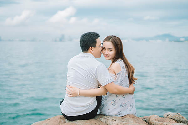 聊天第一句高情商开场白，让女生秒回你的绝妙开场