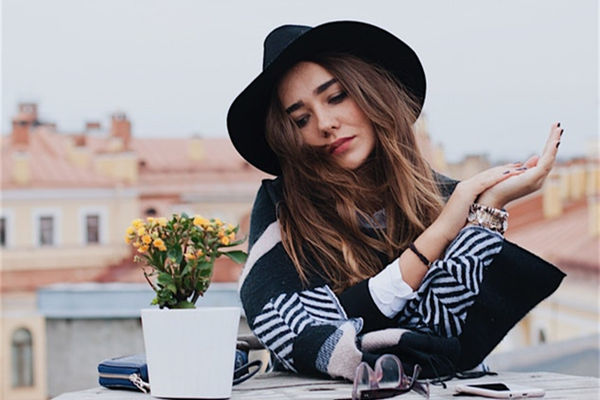 相亲时如何找话题给对方留下好印象