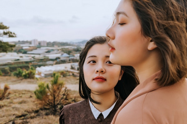 和妹子聊天节奏如何把握？学会“引导式”聊天，让女神主动找你聊！