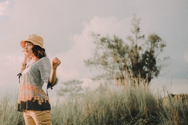 女生说在看电影怎么幽默回复？