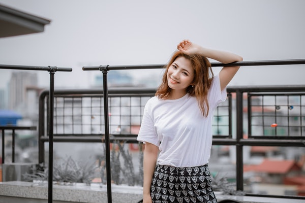 相亲互加微信聊些什么 和女生的聊天技巧