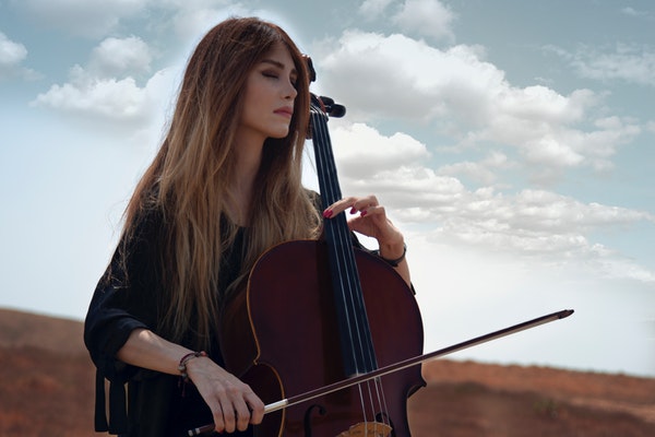 女生说哎呦喂我该怎么说