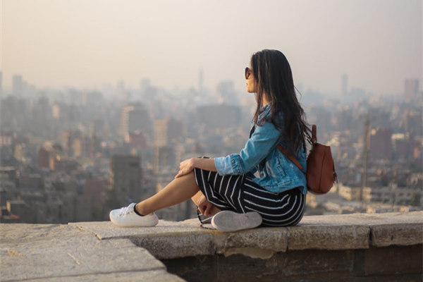 介绍的对象加微信该怎么聊天？5个开场白实例极速吸引女生！