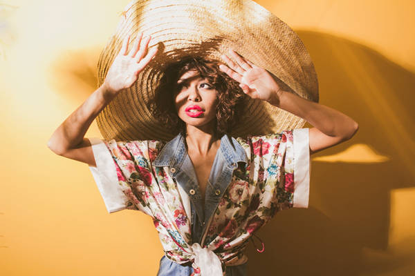 喜欢的女孩叫她闺蜜试探我，如何高情商回应？