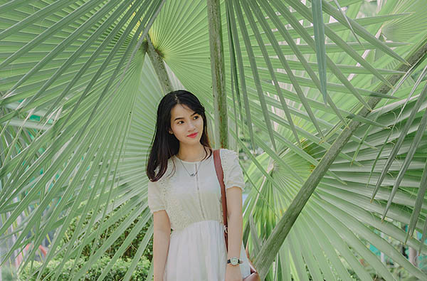 跟女孩子聊什么话题