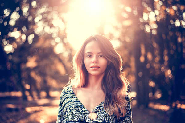 怎样学会幽默的说话技巧？5个幽默聊天技巧让女生对你上瘾！