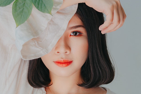 相亲的女生说先做朋友 该怎么和她相处？