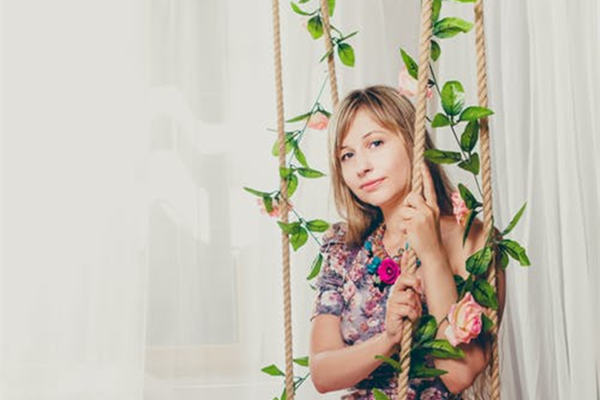 喜欢的女生让我给她介绍男朋友，该怎么自荐？