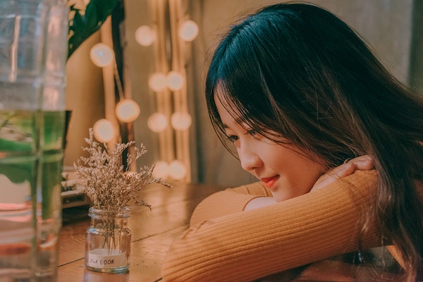 女生说你查户口啊怎么幽默回复？教你如何快速避免尴尬