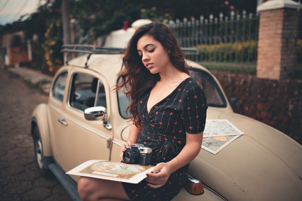 和妹子聊天节奏如何把握？学会“引导式”聊天，让女神主动找你聊！