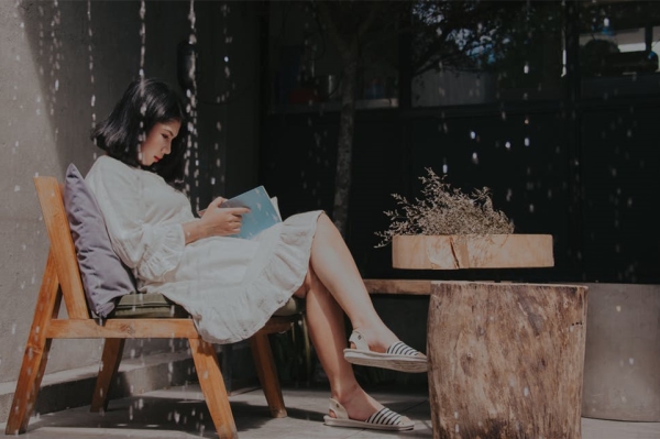 怎么追比自己小8岁的女孩？