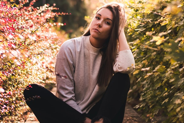 最接地气的和女孩子聊天幽默技巧，宅男必读的脱单攻略！