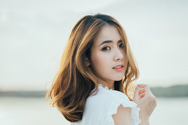 主动找女生聊天第一句说啥好？女生100%会回复的聊天技巧！