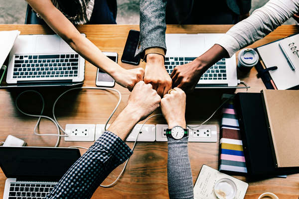 情商是什么意思？高情商的12个主要特征（共勉）！