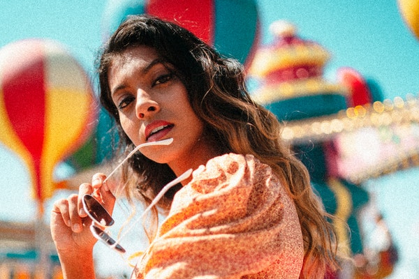 总是把天聊死了 教你如何和女生正确聊天