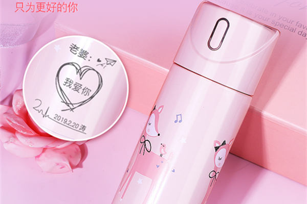 女孩子过生日送什么礼物好？让女生瞬间感动的生日礼物！