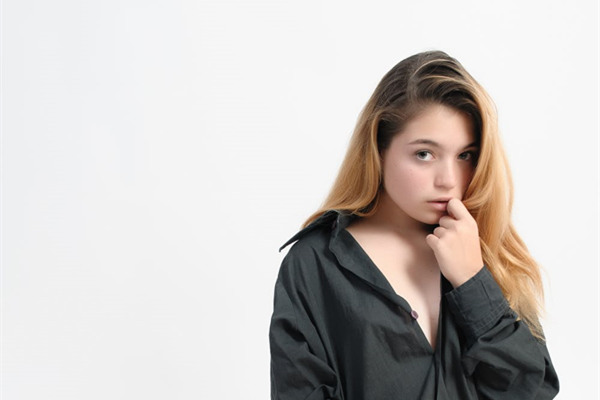 恋爱中女人的安全感来自哪里？如何才能给女人安全感？