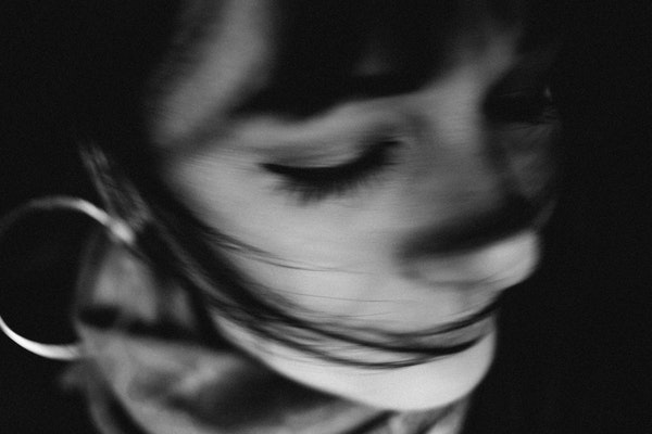 怎么哄女朋友睡觉 