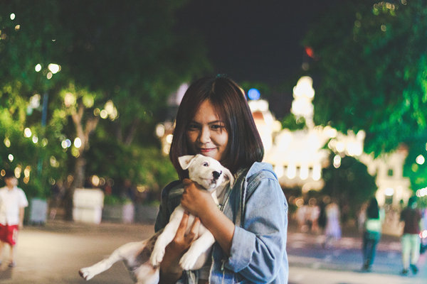 怎么追求高冷的女生？学会这三个秘诀，让妹子主动靠近你！