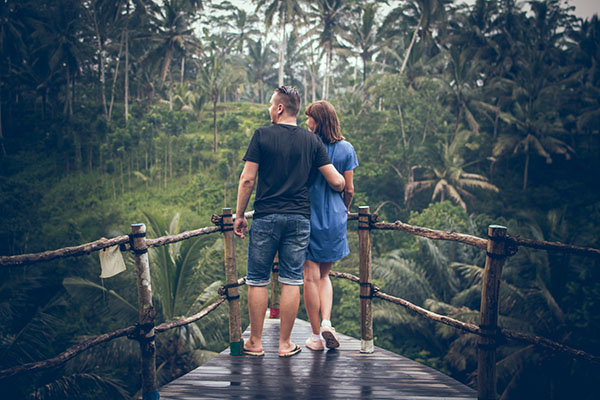 和女生的开场白怎么聊 高回复率聊天开场白大全