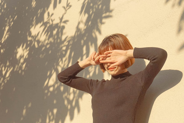 内向男生怎么追女生？（内向男生必读的追女生套路）