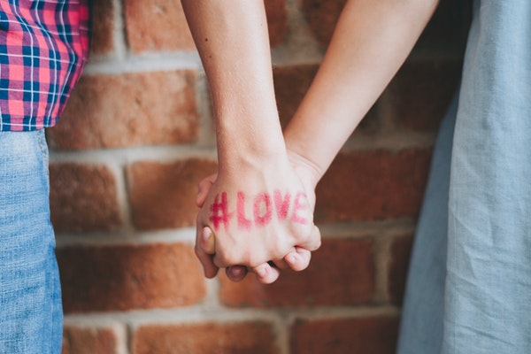 微信上怎么聊天？手把手教你怎么和妹子打招呼