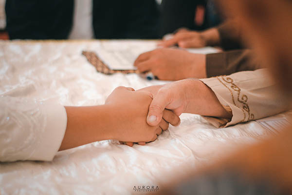 女生说哎呦喂是什么意思_哎呦喂该怎么幽默回复