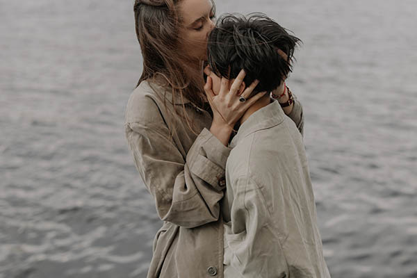 为什么见到喜欢的人会紧张