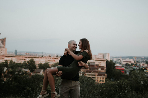 女生过了热恋期的10个表现，男生一定要早知道早预防！