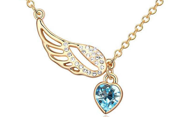 妇女节送女朋友什么礼物最好？送什么礼物既有创意又显诚意？