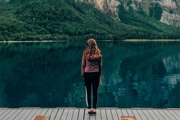 愚人节表白女生的套路，学会这4招女生会主动对你表白！